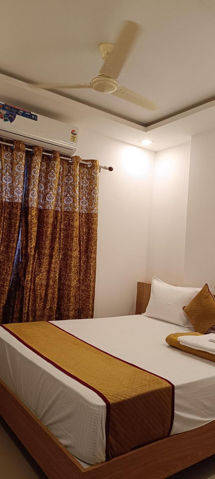 Classic Comfort Lodge Mangaluru Exterior foto
